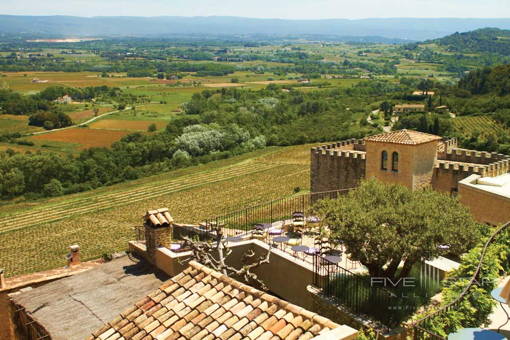 Overview of Hotel Crillon le Brave