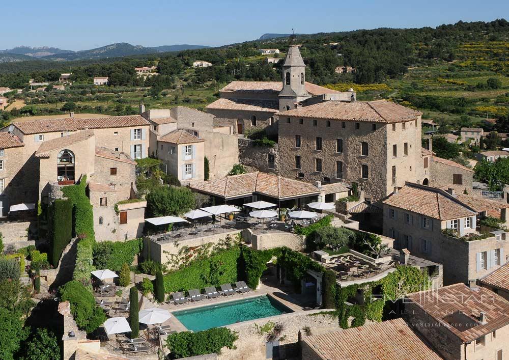 Overview of Hotel Crillon le Brave