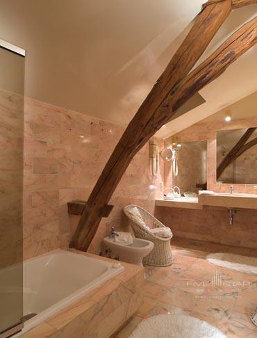 Domaine Des Hauts De Loire Bathroom