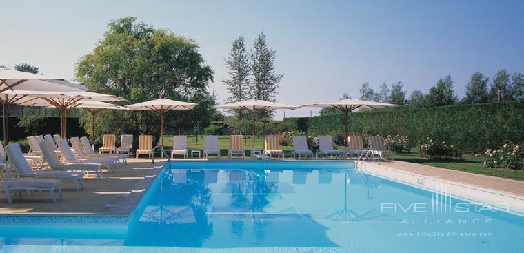 Domaine Des Hauts De Loire Outdoor Pool