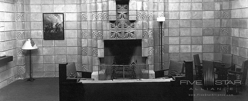 Archive photo from the Arizona Biltmore Hotel of theirSmoking Room.The hotel opened in February 1929.