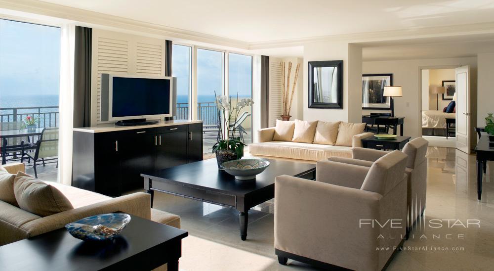 Suite Family Room at The Atlantic, Florida