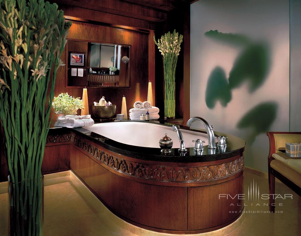 Anantara Siam Bangkok, Luxurious Bath
