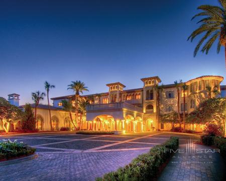 The Cloister at Sea Island Front Entrance