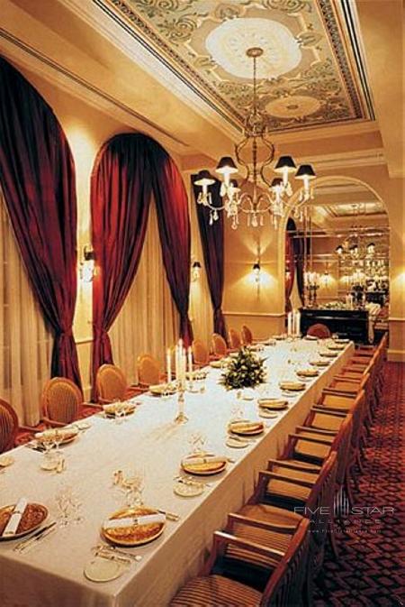 Restaurnat Le Royal at Raffles Hotel Le Royal