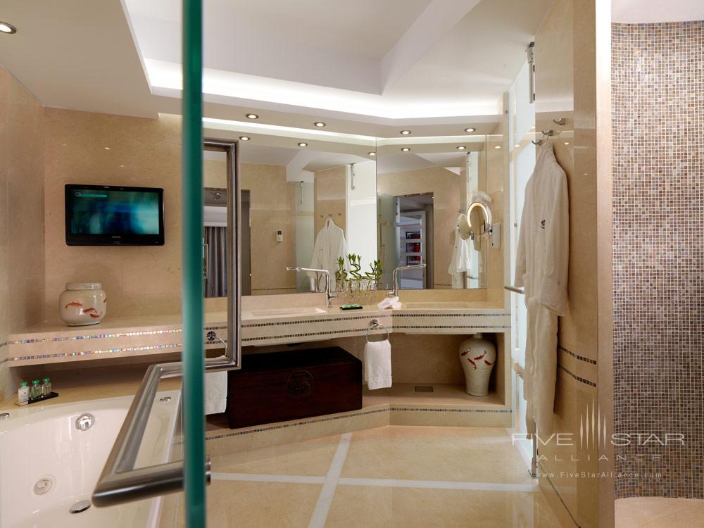 Presidential Suite Bath at Divani Apollon Palace And Spa, Greece