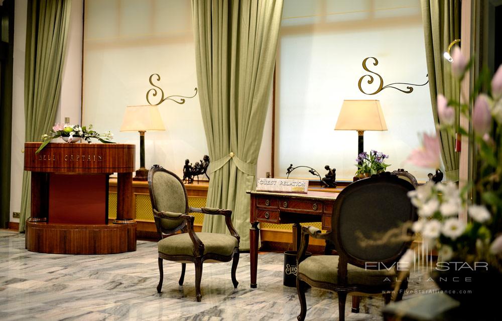 Suite Lounge at Hotel Savoy Prague