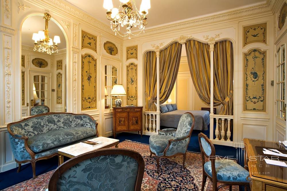 JR Suite at Raphael Paris