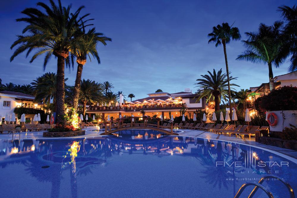 Pool at Seaside Grand Hotel Residencia