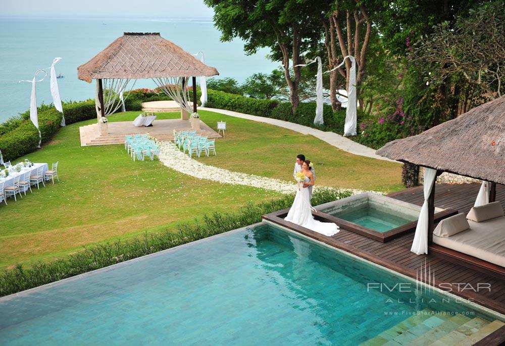 AYANA Wedding VillaThis 3000 square meter villa offers one lavishbreath-taking location for the ceremonyreception and any recovery events on the following day. Complete with a cliff-edge Wedding Gazebothis is Bali s most sought-after wedding venuecombining all the magic of a tropical marriage celebration with the style and comfort of this secluded villa property