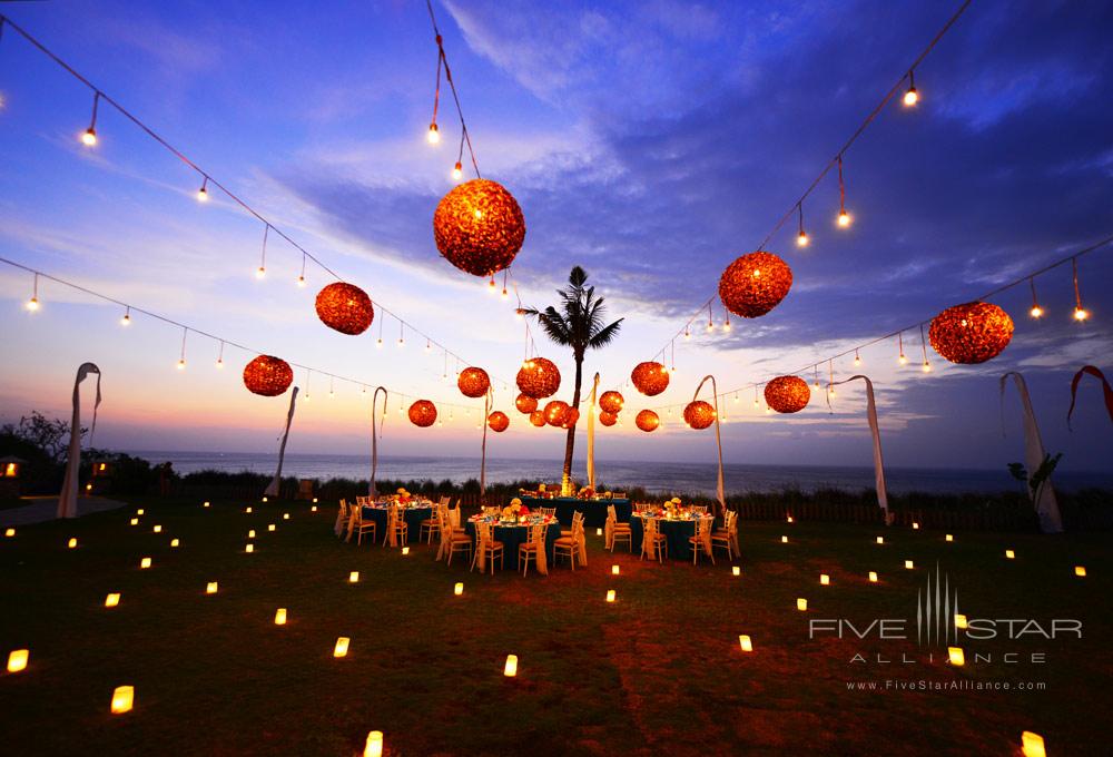 Candra Surya Dining at AYANA Resort and Spa, Bali