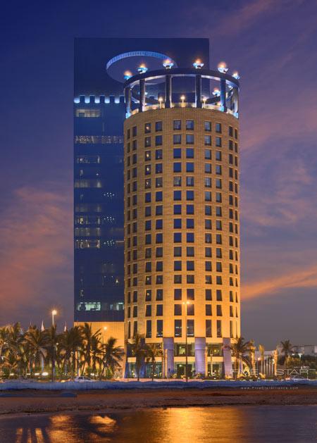 Corniche, a Rosewood Hotel