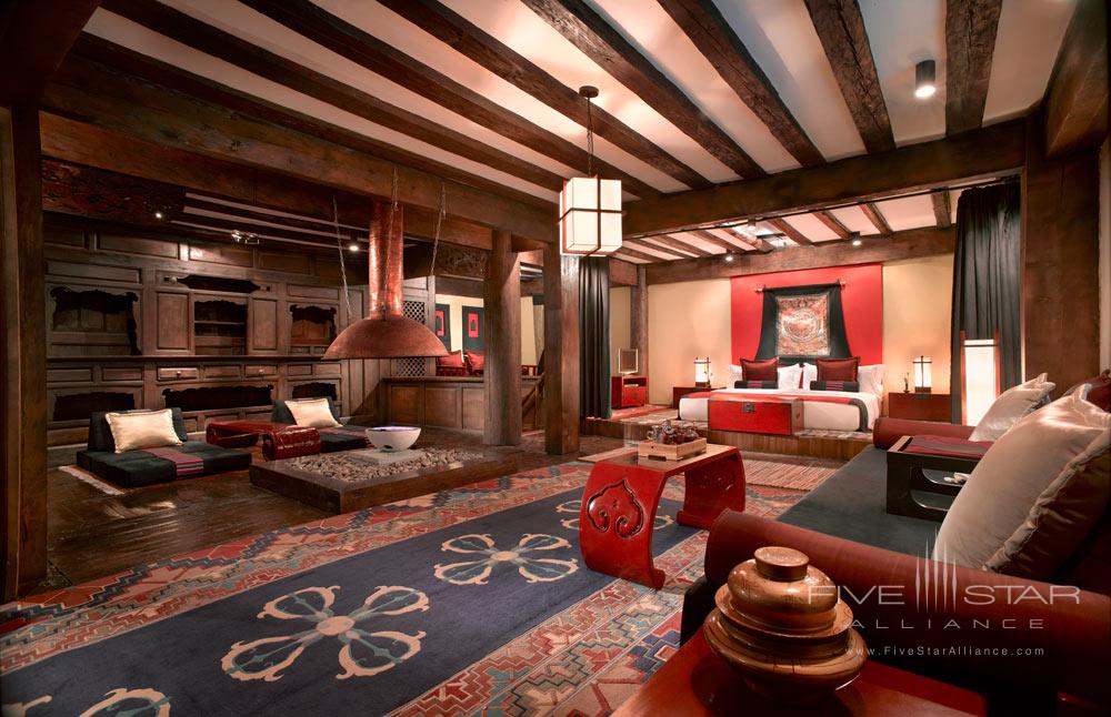 Tibetan Lodge Living Room at Banyan Tree Ringha