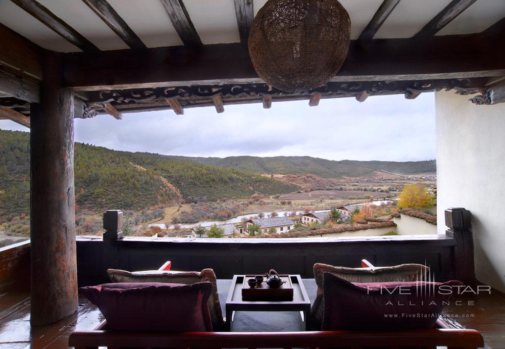 Tibetan Lodge River View at Banyan Tree Ringha