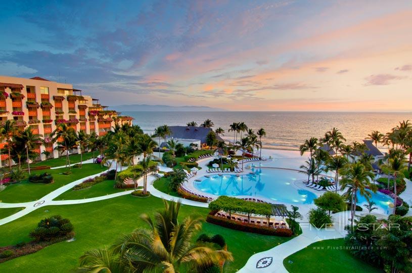 Grand Velas All Suites and Spa Resort All Inclusive Hotel