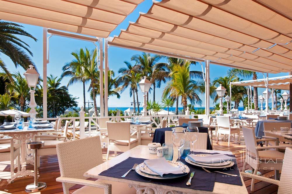 Restaurant Beach Club at Gran Hotel Bahia Del Duque Resort