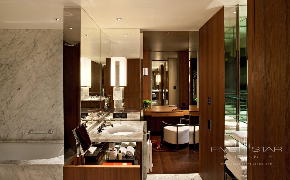 Park Suite Bath at Ararat Park Hyatt Moscow, Moscow, Russia