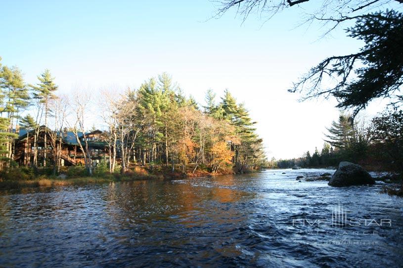 Lodge by the Tusket River at Trout Point Lodge
