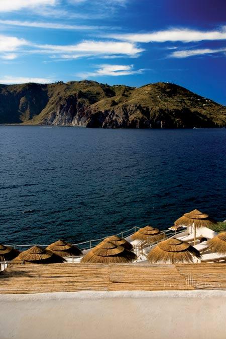 Therasia Resort