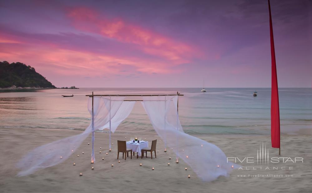 Private Dining Option at Anantara Rasananda Koh Phangan Villa Resort and Spa