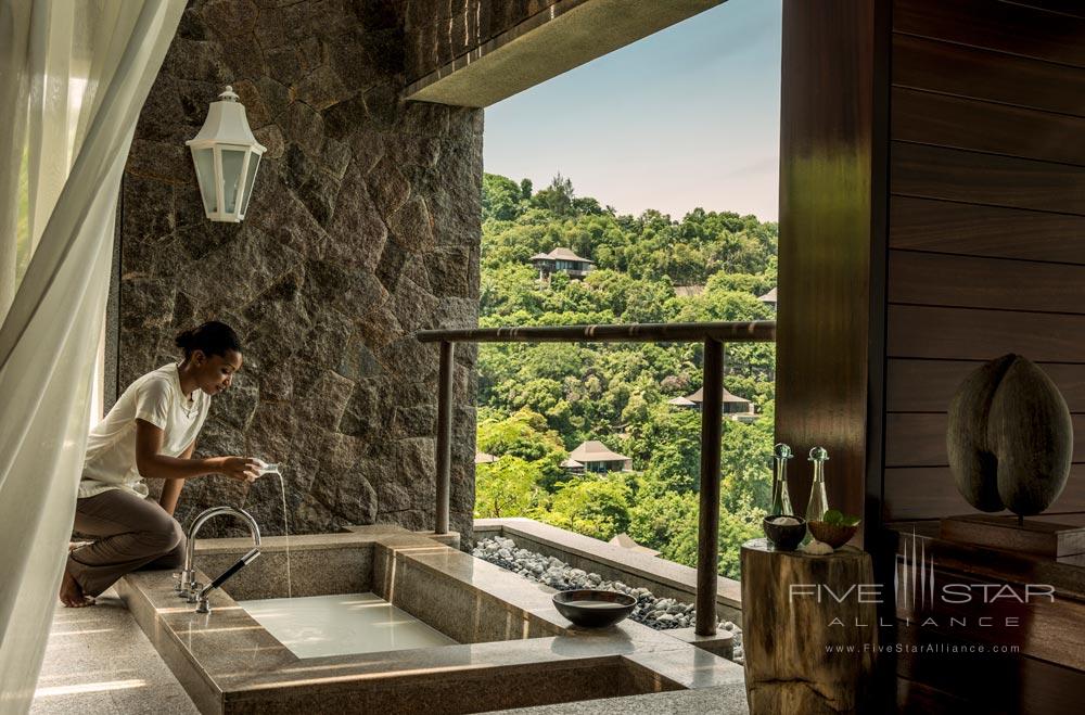 Accomodation at Four Seasons Resort Seychelles