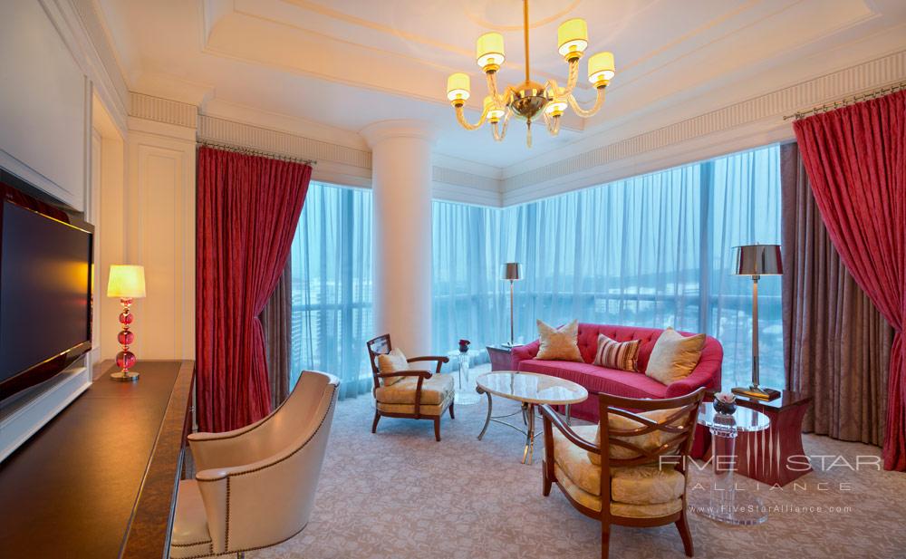 St Regis Singapore, Carolina Astor Suite Family Room