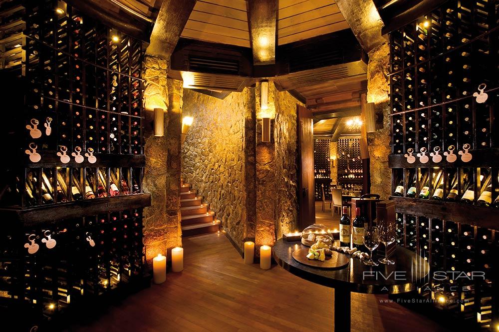 Ja Manafaru wine cellar, Maldives