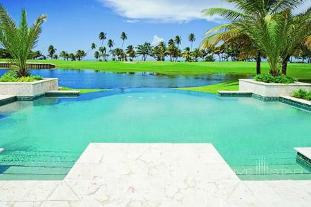 The St. Regis Bahia Beach Resort