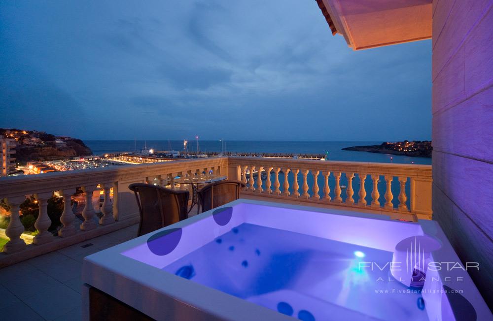 City View Jacuzzi at Port Adriano Marina Golf and Spa, Spain