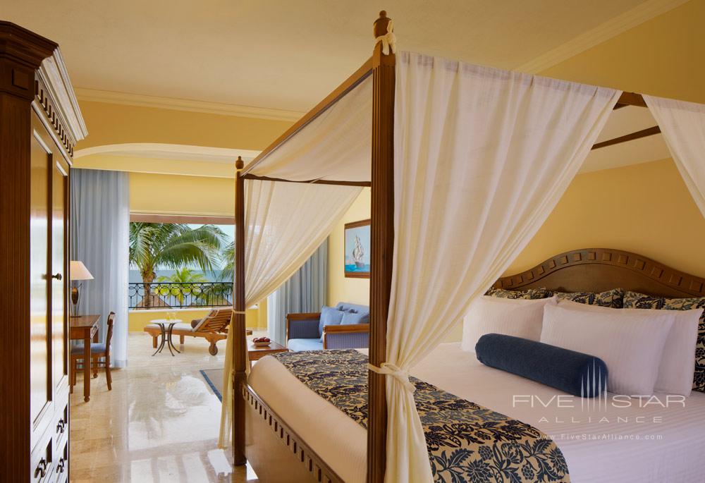 Preferred Club Junior Suite Ocean FrontKing at Secrets Capri Riviera Cancun in Playa del Carmen, Mexico