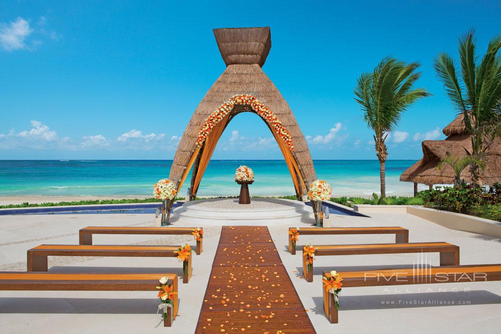 Wedding Venue at Dreams Riviera Cancun Resort and Spa