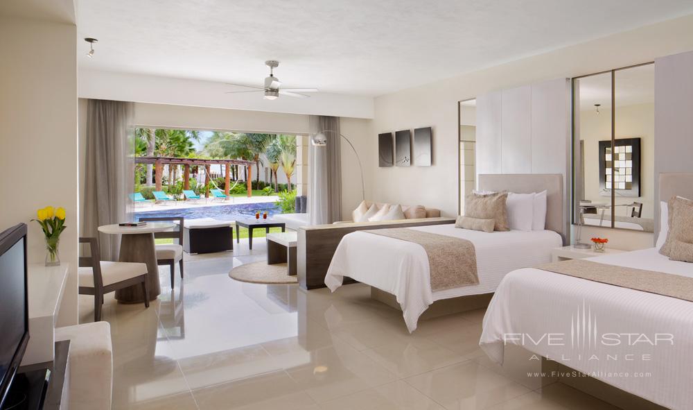 Swim Up Junior Suite with Pool View and Double Beds at Secrets Silversands Riviera Cancun