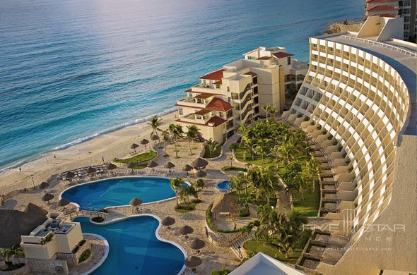 Exterior of Grand Park Royal Cancun Caribe