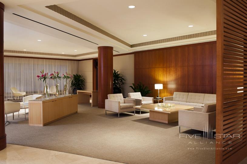 InterContinental Suites Cleveland Lobby