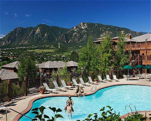 Cheyenne Mountain Resort