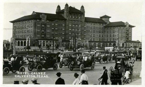 A vintage look at Hotel Galvez