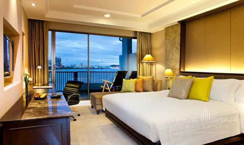 Dusit Thani Pattaya