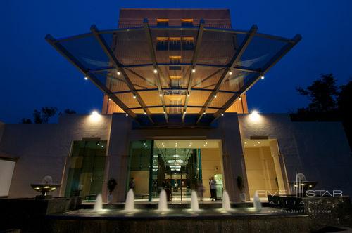 Vivanta by Taj - Blue Diamond