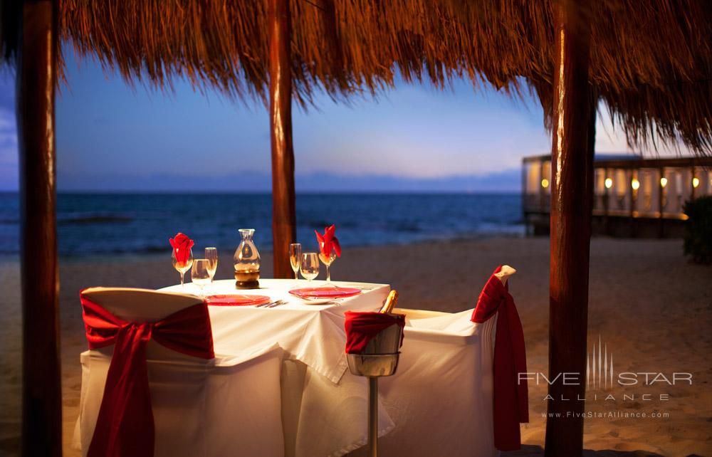 Candlelight Dinner at El Dorado Royale Spa Resort