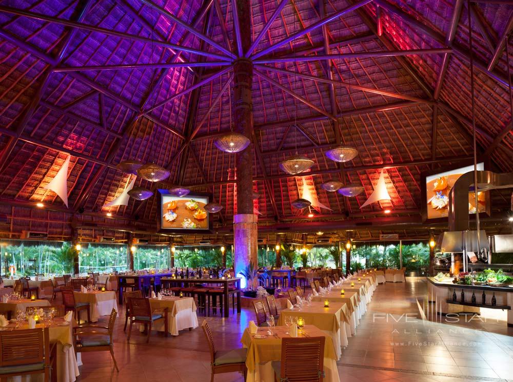 Fuentes Culinary Theater at El Dorado Royale Spa Resort