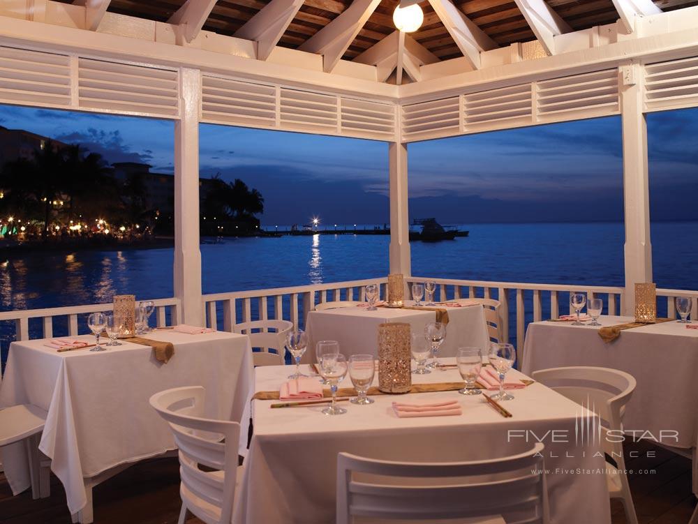 Romantic Dining Experience at Couples Tower Isle All Inclusive Resort