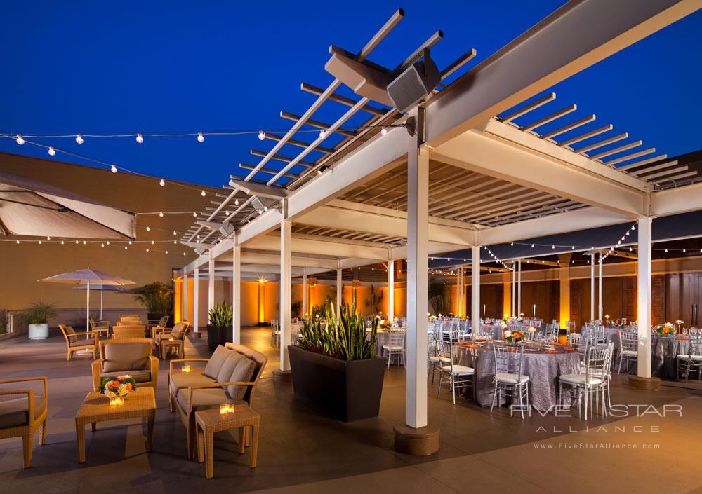 Terrace Dining at The Westin Gaslamp Quarter San Diego, CA