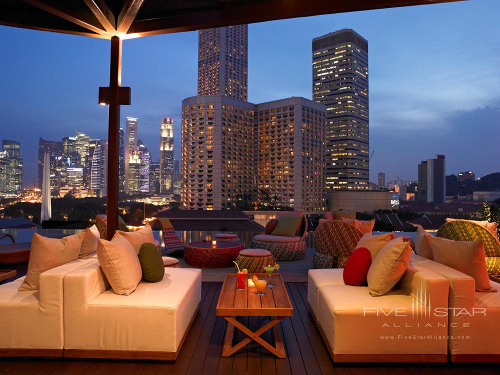 Rooftop Bar and Lounge at Naumi Hotel Singapore