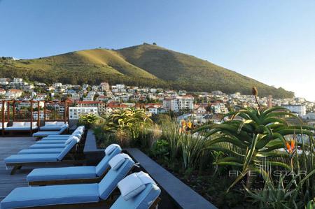 Cape Royale Luxury Hotel and Residence