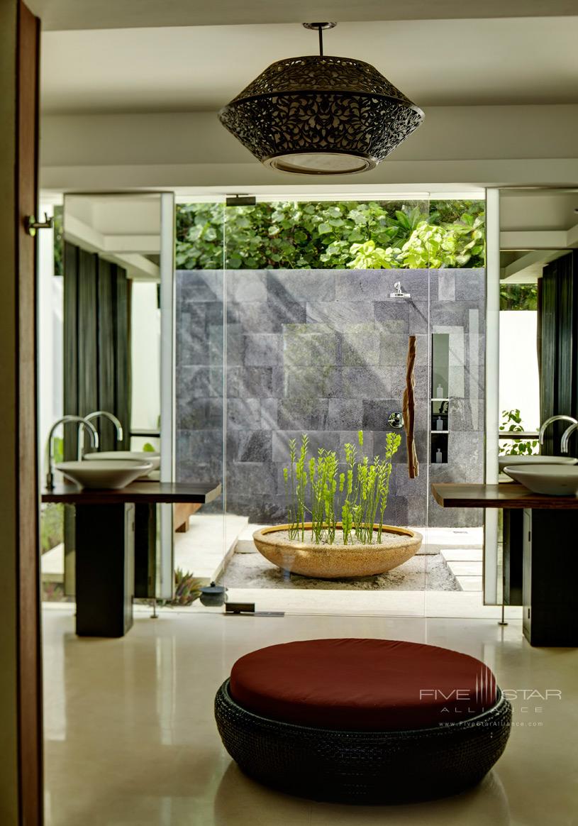 Park Hyatt Maldives Hadahaa Land Villa Bathroom Exterior