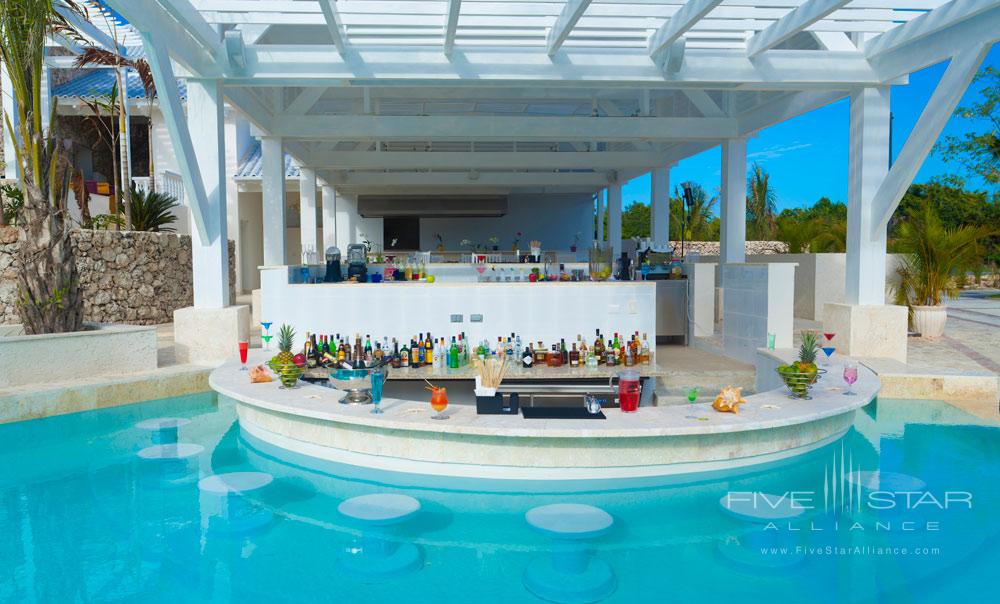 Blue Lagoon Pool Bar at Eden Roc at Cap Cana, Punta Cana, Dominican Republic