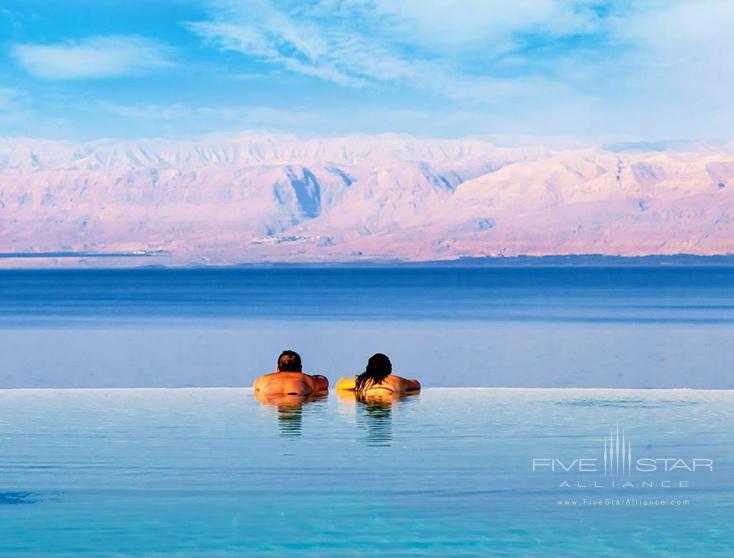 Kempinski Hotel Ishtar Dead Sea Pool
