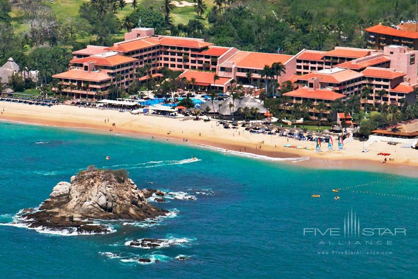 Barcelo Huatulco Beach