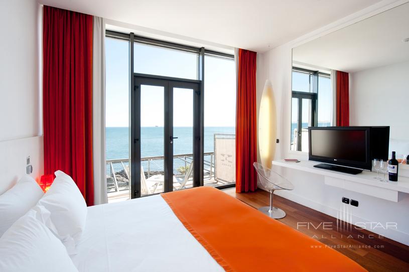 Guest Room with View at Farol Hotel