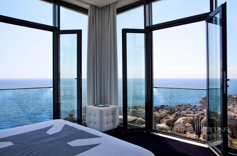 Room with Ocean View at Farol Hotel